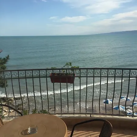 Helios Hotel Μπαλτσίκ Εξωτερικό φωτογραφία
