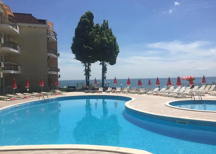 Helios Hotel